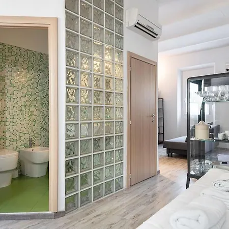 아파트 Unyca - Charming Cozy Retreat -